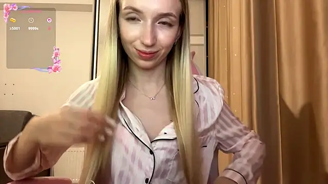 LaceDream's cam snapshot