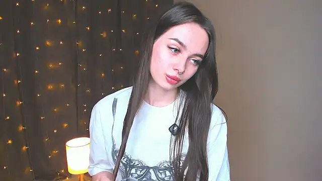 YvonneRobes's cam snapshot