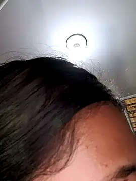 Bonny_Klote live sex cam