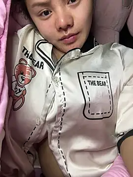 leo-kitty's cam snapshot