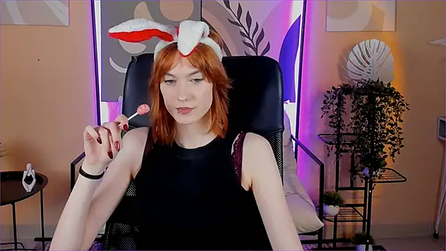 SierraHarper's cam snapshot