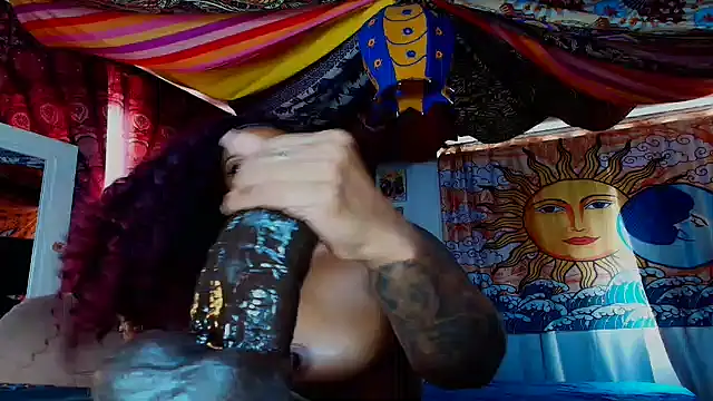 ElizaGrey_'s cam snapshot