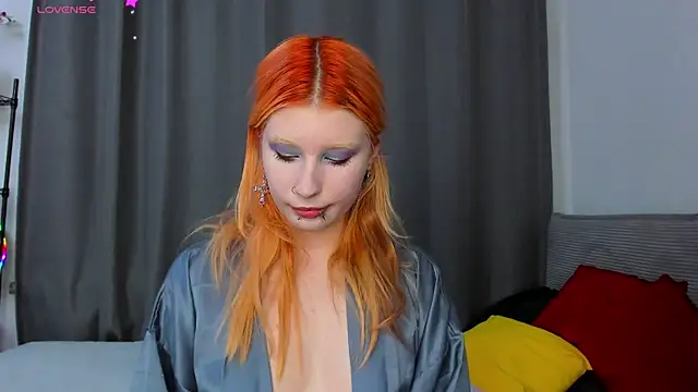 VelvetBlitz's cam snapshot