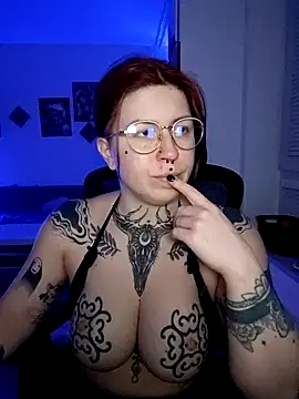 divine_eve's cam snapshot