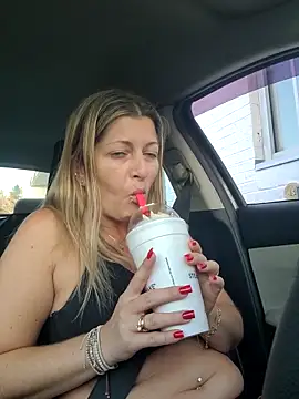 NikkiBlisss's cam snapshot