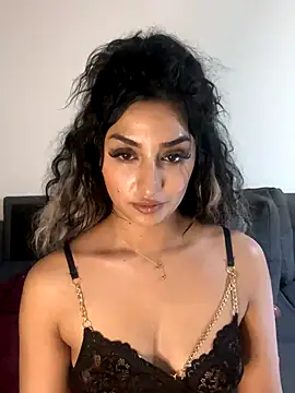 Mia_spicyy's cam snapshot