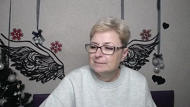 EmiliaGree's cam snapshot