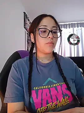 Bella-Gema's cam snapshot