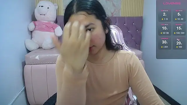 Irina_evans_s1's cam snapshot