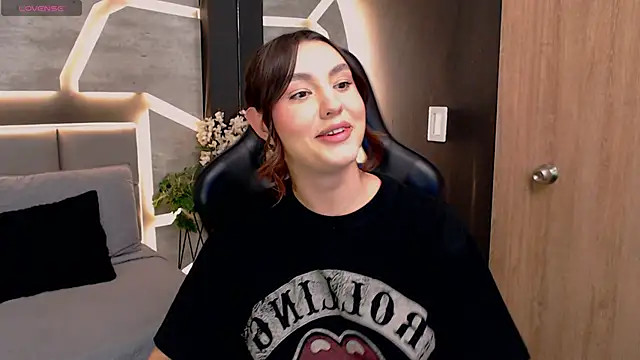 DakotaRussell_'s cam snapshot