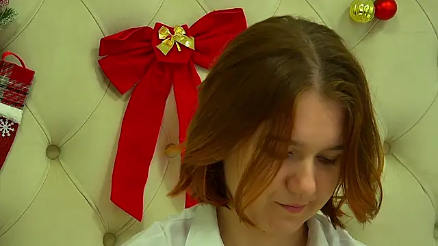 LessySmith's cam snapshot