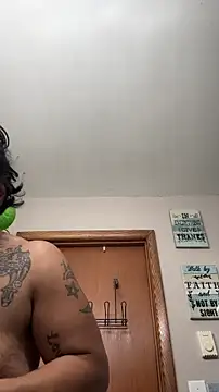 Lunablu13 live sex cam