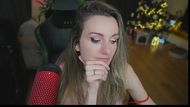 ShyNdWild's cam snapshot