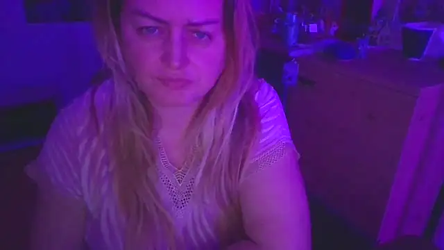 Meliss_Official9's cam snapshot