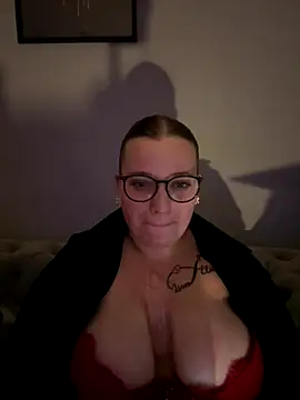 Aksinja05's cam snapshot