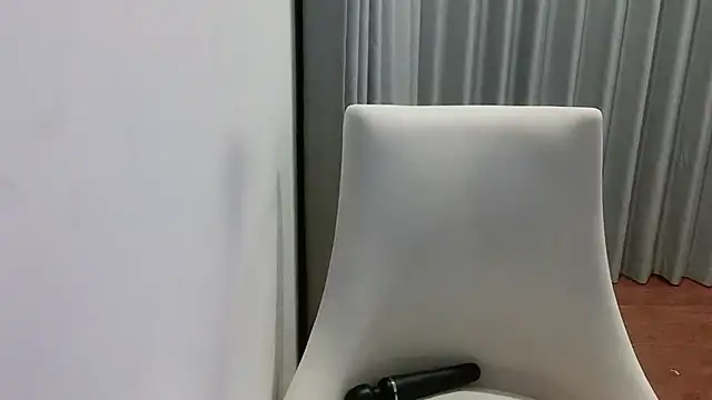 Ami_Chan22's cam snapshot