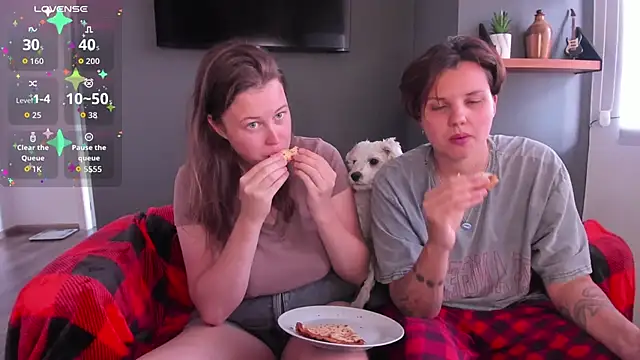 Tenderly_Couple's cam snapshot