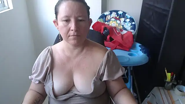 Yohis_Kiut25's cam snapshot