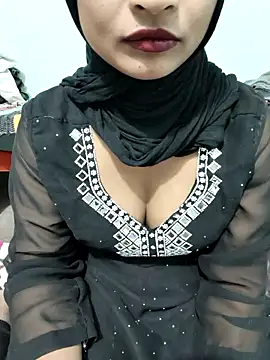 Cute_Ma-y-ra's cam snapshot