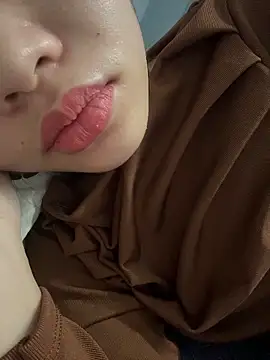 lonelygirl_k2's cam snapshot