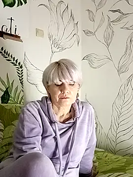 Catty_Lady's cam snapshot