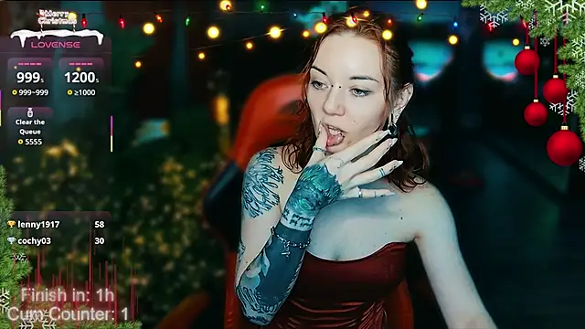 MaxPhoenixx's cam snapshot