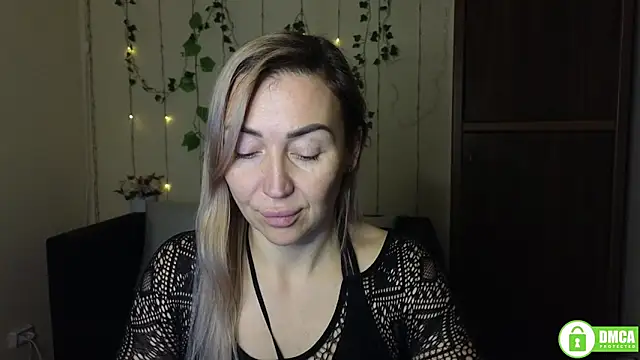 Kiss_julli88I live sex cam