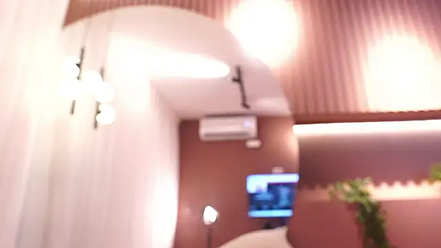 Tayler_Kim's cam snapshot