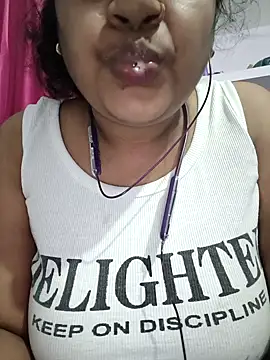 Deborbhavi222's cam snapshot