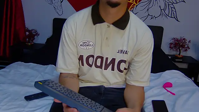 Kamie_SebasDolce live sex cam