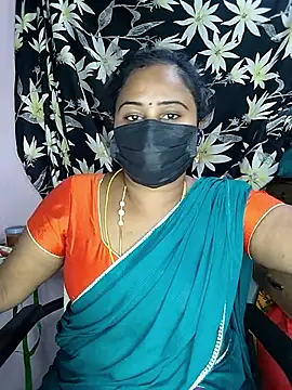 Tamil_devagi's cam snapshot