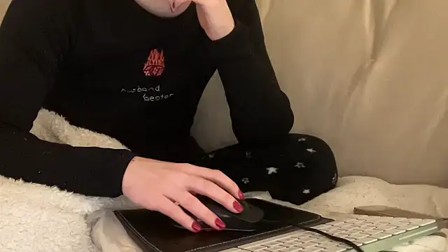 ijustturned18today live sex cam