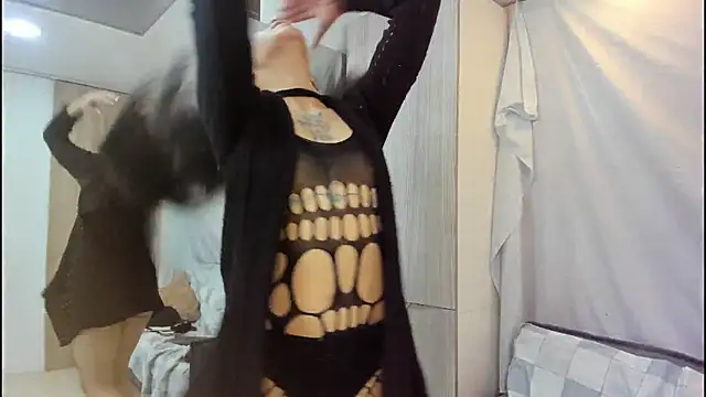 Mhelanny2's cam snapshot