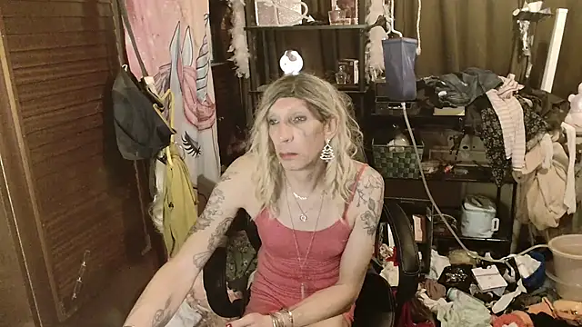 Ombeline1 live sex cam