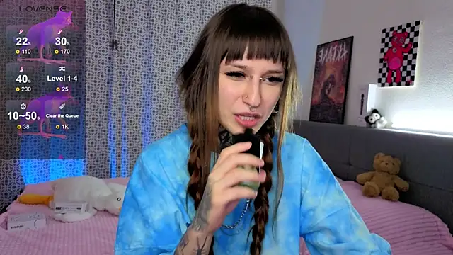 LilithPoison's cam snapshot