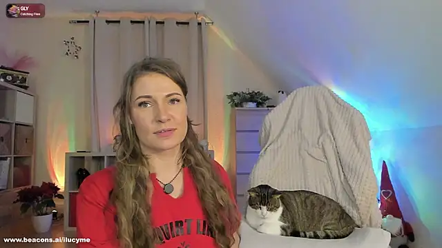 ilucyme's cam snapshot