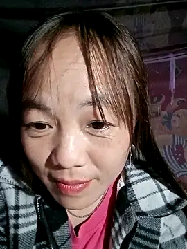 Sara_pusyy live sex cam