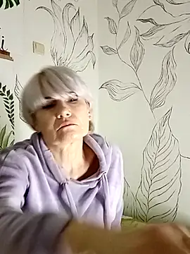 Catty_Lady's cam snapshot