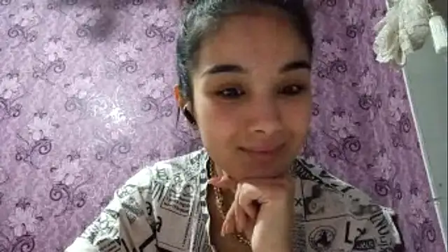 AylinBlush's cam snapshot