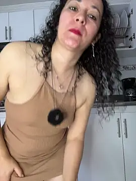 luisa_curli's cam snapshot