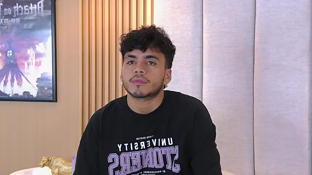 AlexanderJordan live sex cam