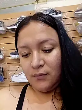 Arisha34's cam snapshot