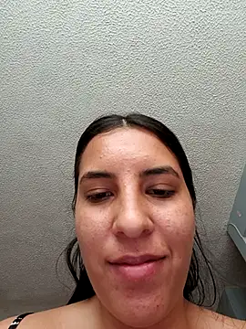 Bonny_Klote live sex cam