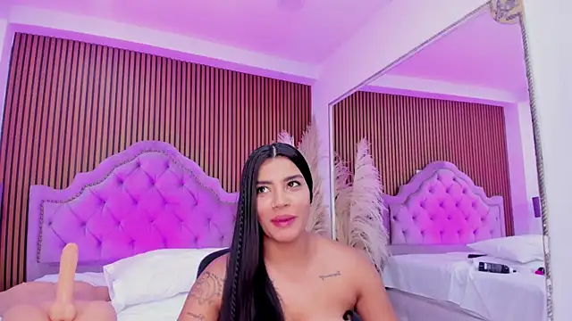 SelenaStonne's cam snapshot