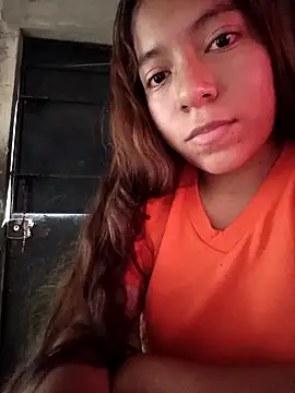 Aleley_2024 live sex cam