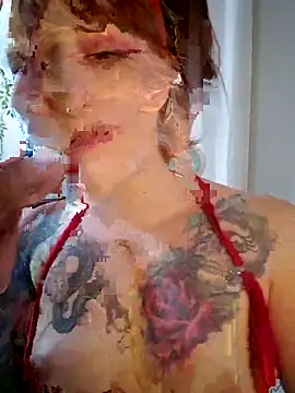 Ahrya_'s cam snapshot