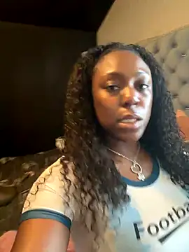 TrueeFantasee's cam snapshot