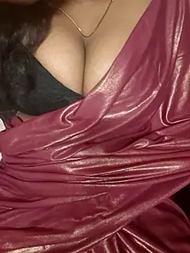 Keerthee_'s cam snapshot