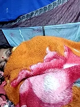 Savita992 live sex cam