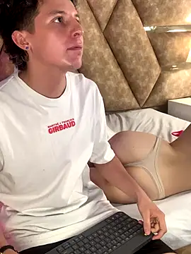 SsexCouplee live sex cam